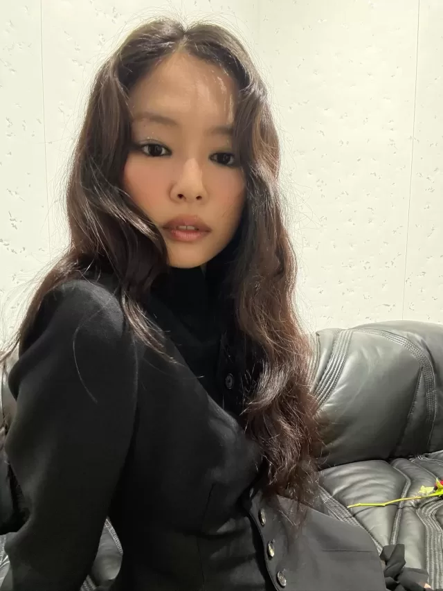 Jennie, do Blackpink, para a Tamburins